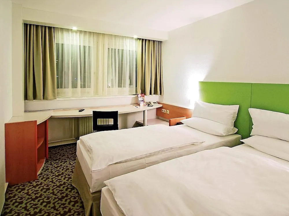 *** Hotel Ibis Dresden Zentrum Germania
