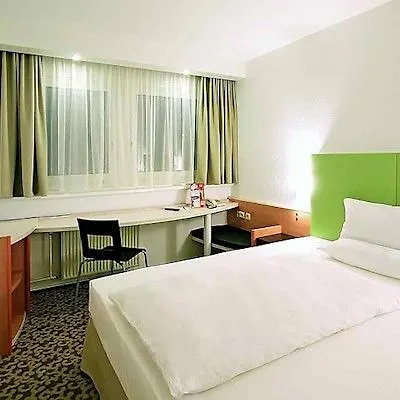 *** Hotel Ibis Dresden Zentrum Germania